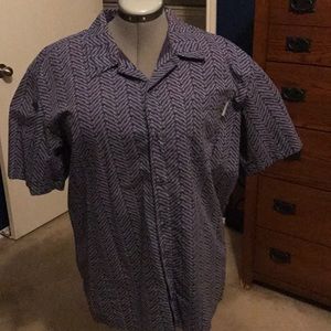 Columbia PFG fish skeleton shirt !